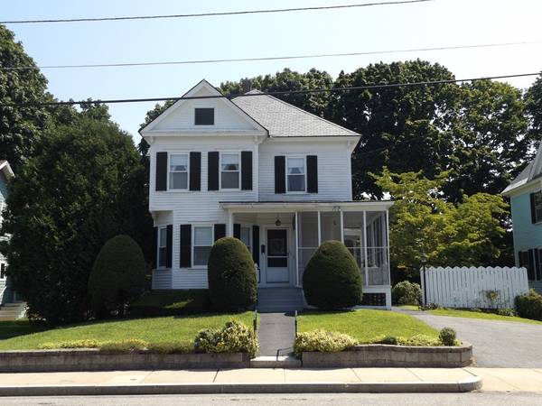 142 Sanders Avenue, Lowell, MA 01851