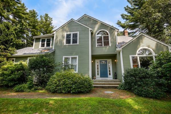 100 Mayfair Dr, Boxborough, MA 01719