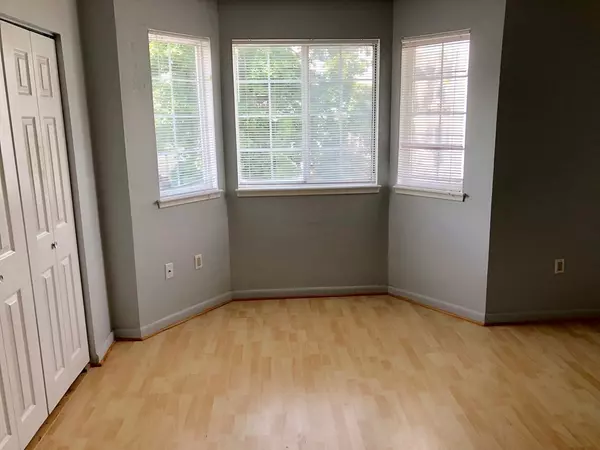 Weymouth, MA 02190,119 Tall Oaks Drive #H