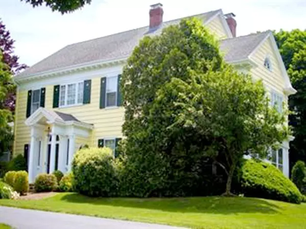 248 Winthrop Street, Taunton, MA 02780