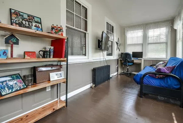 Natick, MA 01760,21 Fisher St