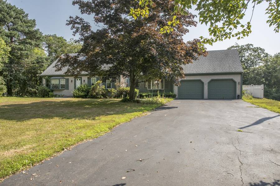 2 Long Plain Rd, Mattapoisett, MA 02739