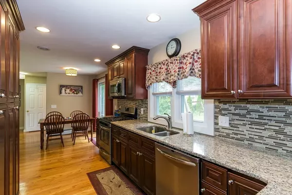 Chelmsford, MA 01824,41 Pine Hill Rd
