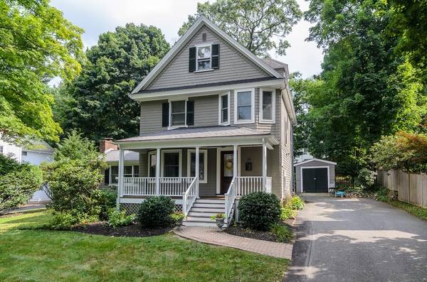 10 Orchard St, Wellesley, MA 02481