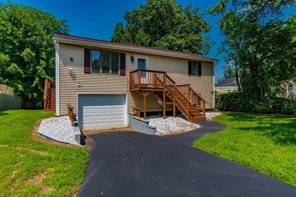 Springfield, MA 01104,1030 Carew St