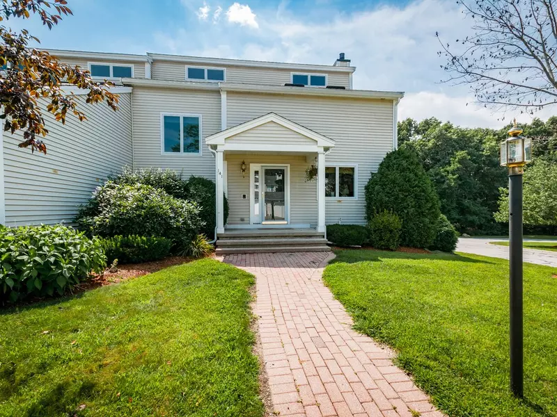 141 Westview Drive #141, Westford, MA 01886