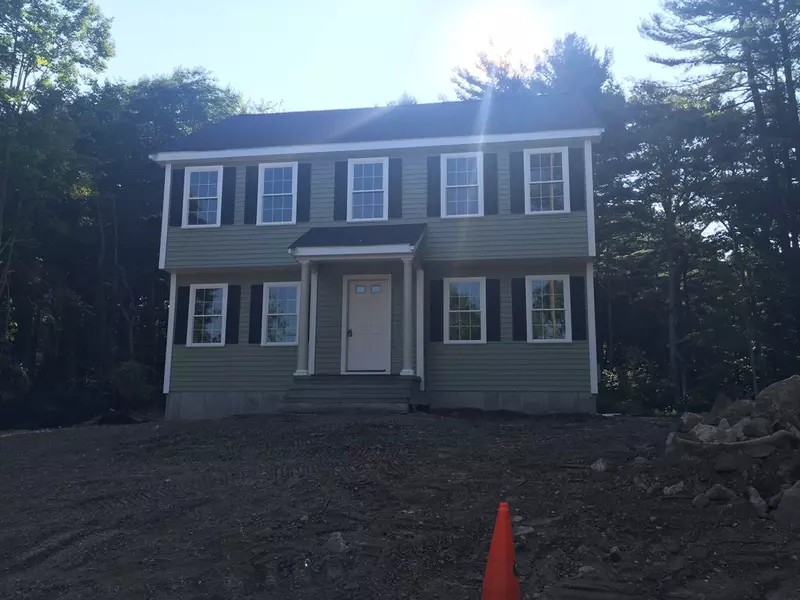 360 Sycamore St, Holbrook, MA 02343