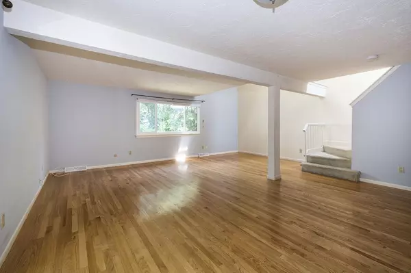 Weymouth, MA 02189,1008 Pleasant Street #28