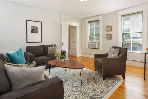 21 Lee Street #3L, Cambridge, MA 02139