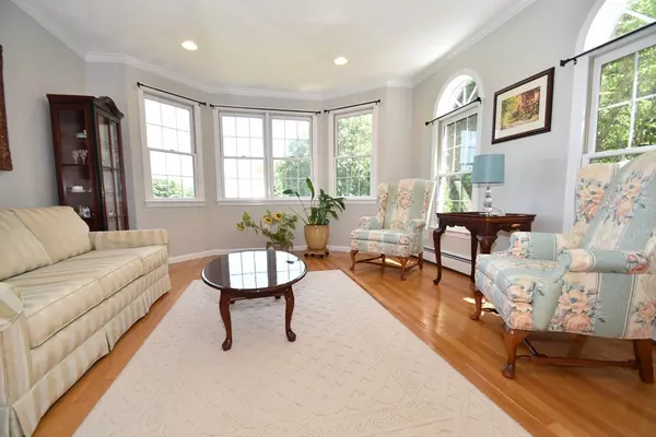 Marlborough, MA 01752,716 Stow Road