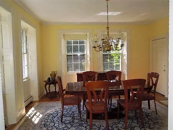 Chelmsford, MA 01824,16 Westford St