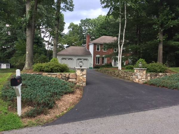 Andover, MA 01810,6 Pheasant Run