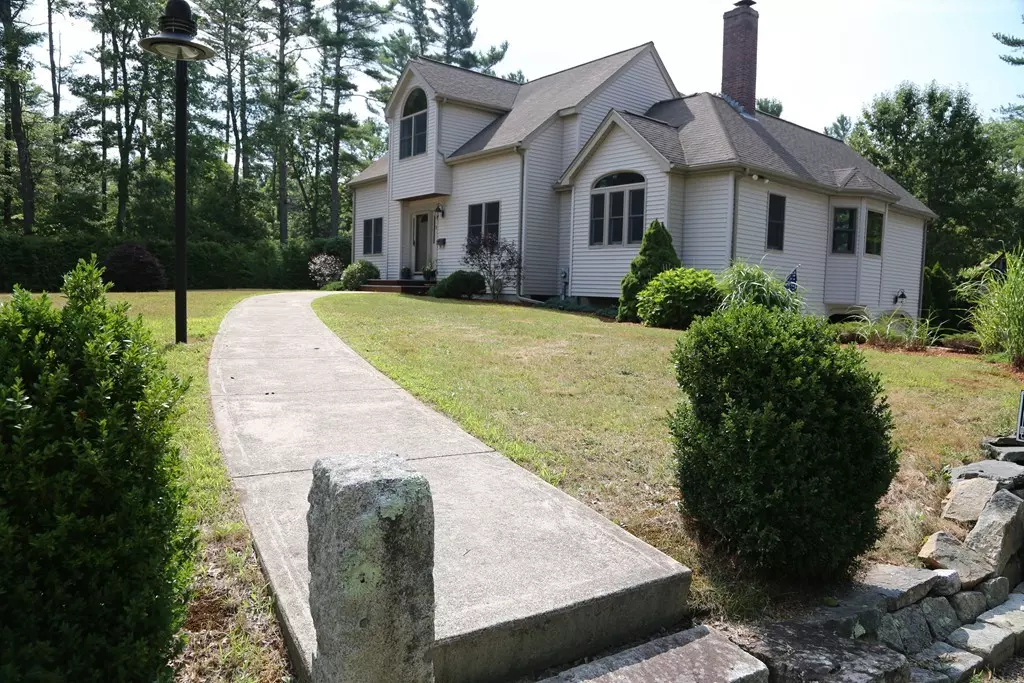 Middleboro, MA 02346,12 Clarence Soule Dr