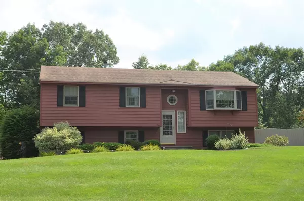 30 Village Drive, Dracut, MA 01826