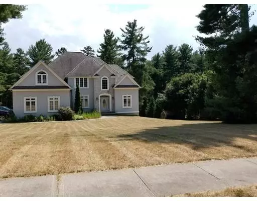 Southwick, MA 01077,7 Lauren Ln