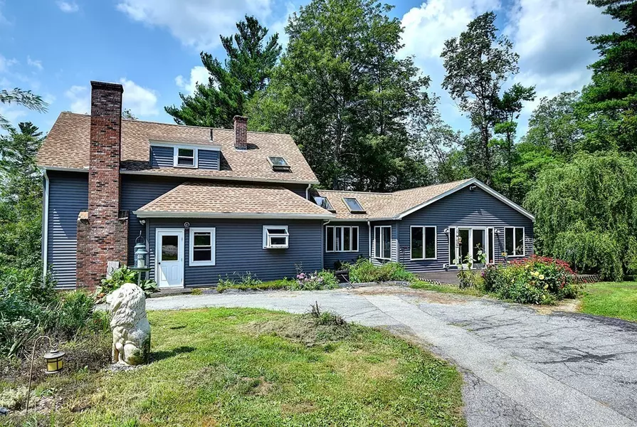 113 Harrington Road, Charlton, MA 01507