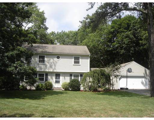 99 Turtleback Rd, Barnstable, MA 02648