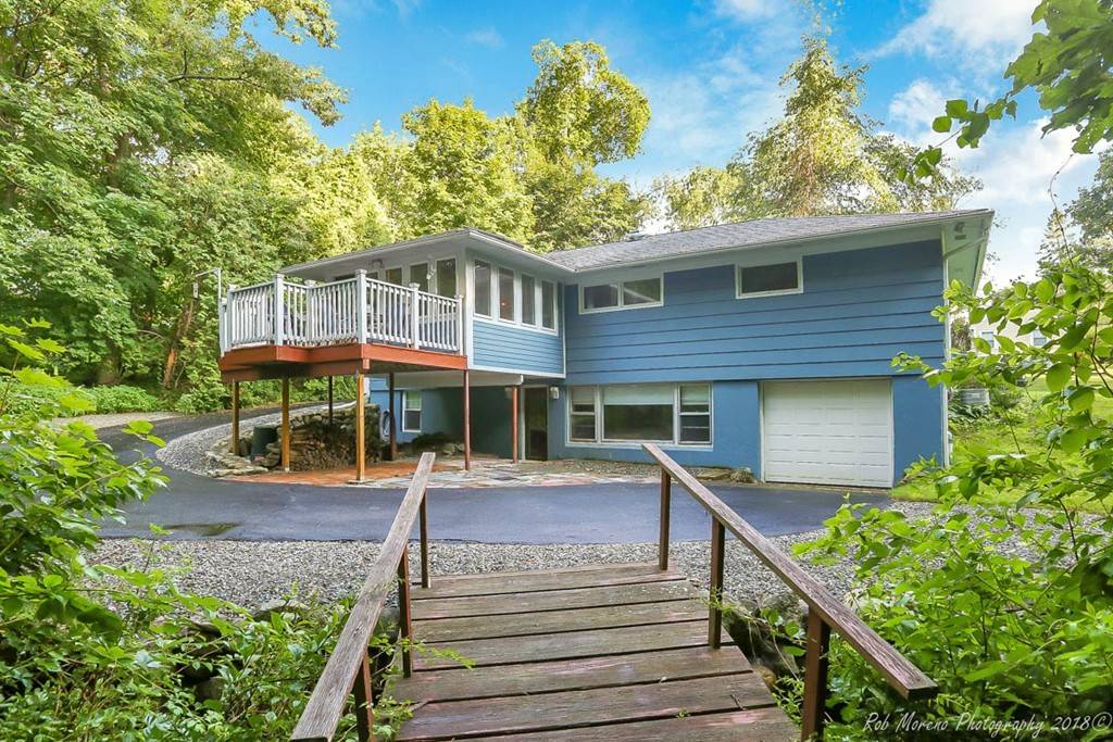 Andover, MA 01810,16 Rocky Hill Rd