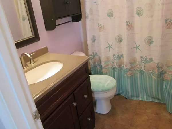 Westminster, MA 01473,17 West Hill #D