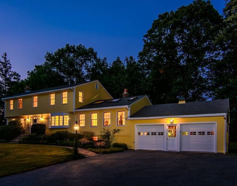 35 Overlook Drive, Westborough, MA 01581