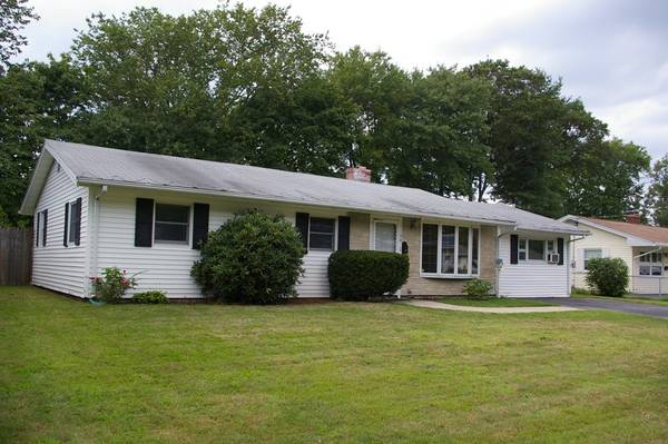 39 Marion St, Holbrook, MA 02343