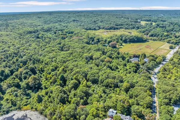 Sandwich, MA 02563,306 Route 6a