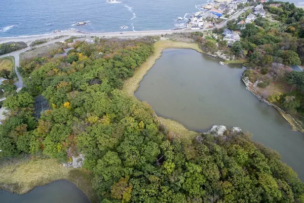 Cohasset, MA 02025,1 James Island Way