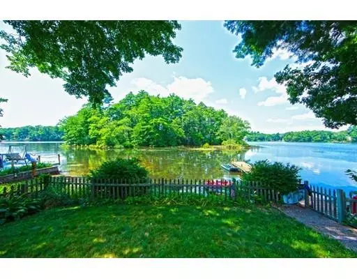 Mansfield, MA 02048,55 Lakeview