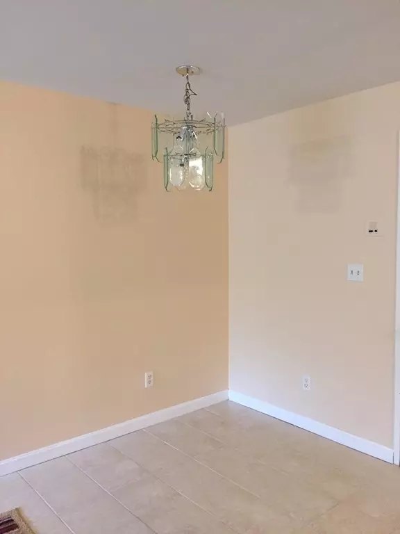 Tyngsborough, MA 01879,3 Bridgeview Circle #57