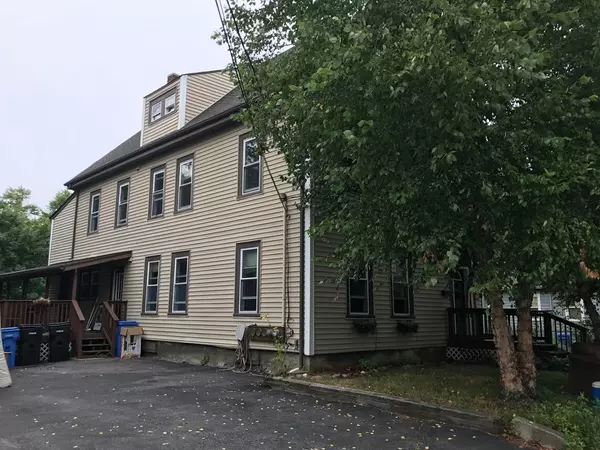 Whitman, MA 02382,29 Franklin St