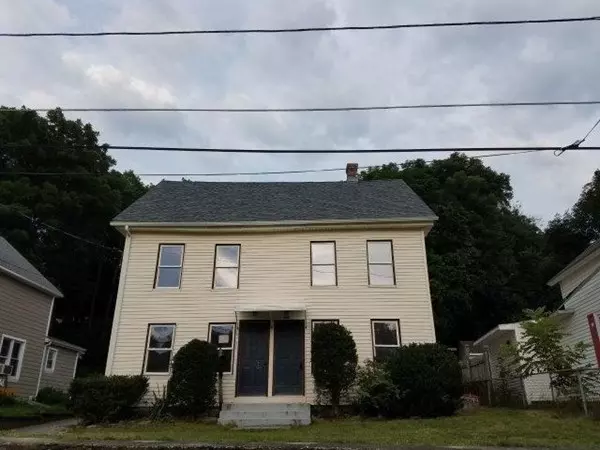 104 Plimpton St, Southbridge, MA 01550