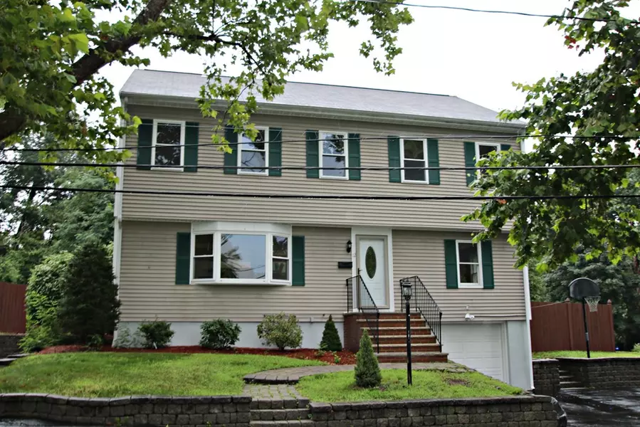 12 Victoria Lane, Stoneham, MA 02180