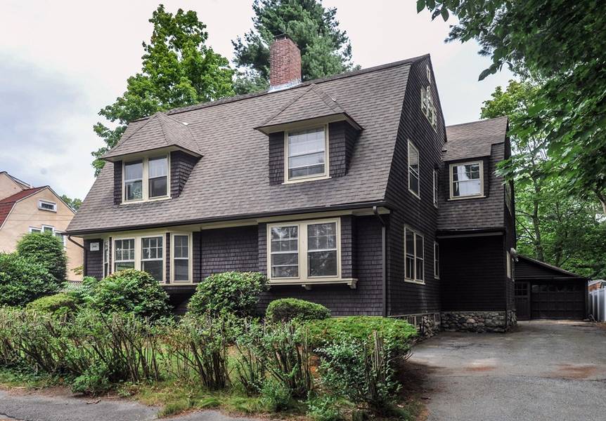 10 Denton Road, Wellesley, MA 02482