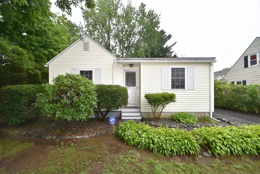 230 North St, Leominster, MA 01453