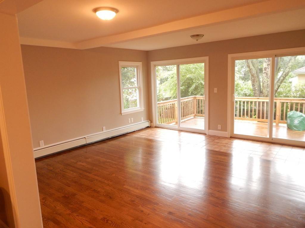 Swansea, MA 02777,4 Eastern Ave