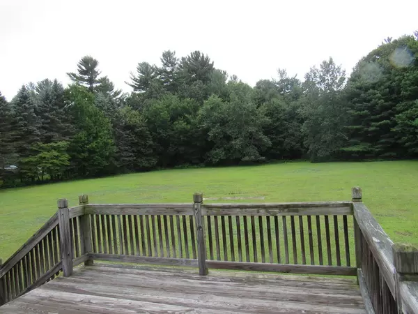 Southampton, MA 01073,191 Pomeroy Meadow Road