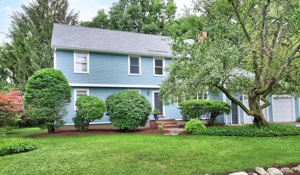 8 Sunny Knoll Terrace, Lexington, MA 02421