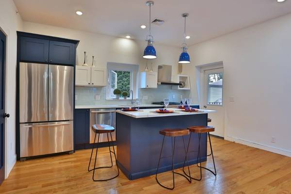 12 Grand View #3, Somerville, MA 02143