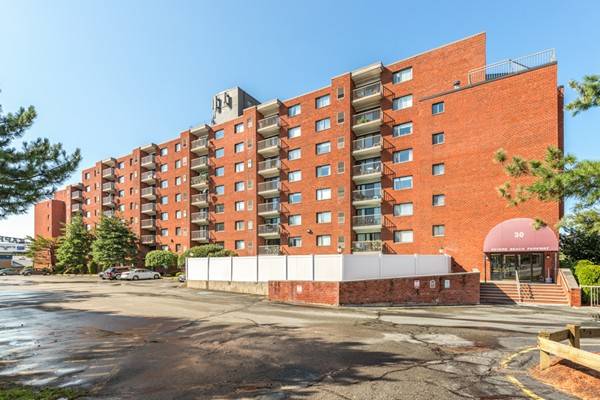 30 Revere Beach Pkwy #809, Medford, MA 02155