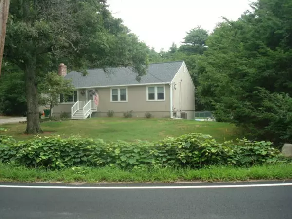 165 Randall St, Easton, MA 02356