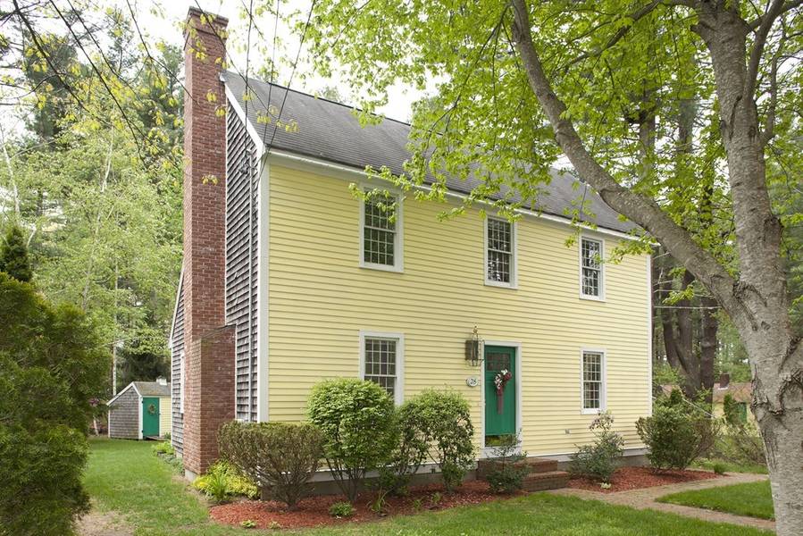 28 Alden Ave, Duxbury, MA 02332