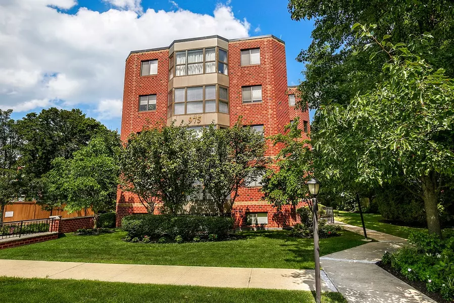 975 Massachusetts Ave #406, Arlington, MA 02476