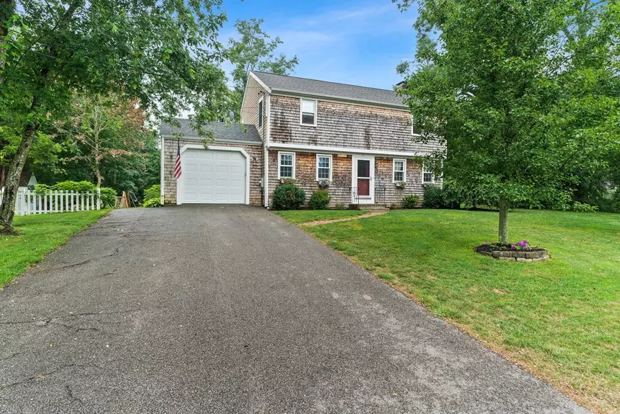 17 Emanuel Rd, Marshfield, MA 02050