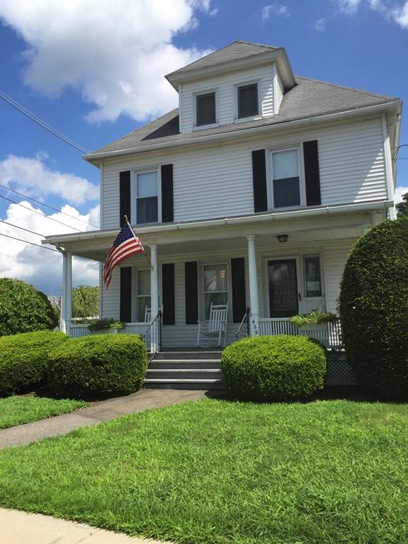 465 Newton St, South Hadley, MA 01075