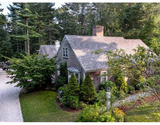 11 Lebaron Way, Mattapoisett, MA 02739