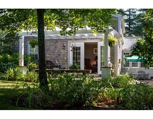 Mattapoisett, MA 02739,11 Lebaron Way
