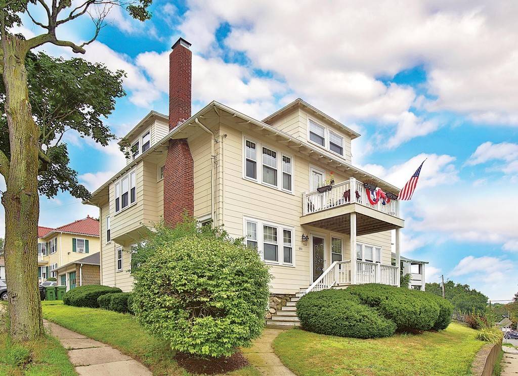 660 Belmont St #660, Watertown, MA 02472