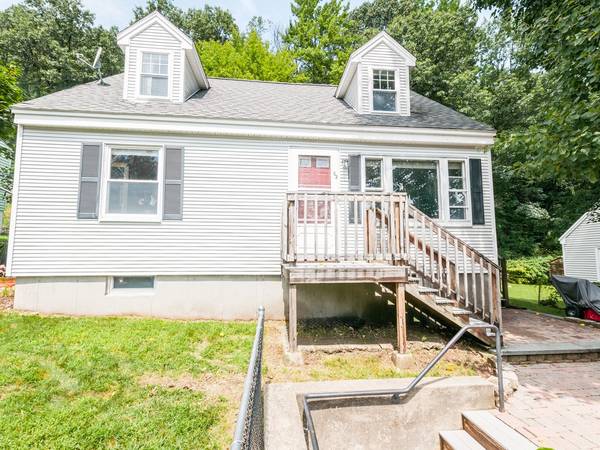 83 Senna Road, Fitchburg, MA 01420