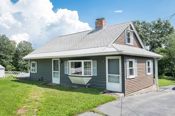 102 Aldrich Street, Uxbridge, MA 01569