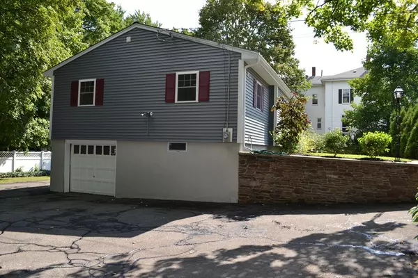 Norwood, MA 02062,110 Walpole St